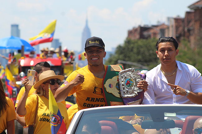 Arnoldo González, campeón nacional de Boxeo en USA: «Aspiro a ganar el título mundial para poner a mi familia y a Ecuador en lo más alto»