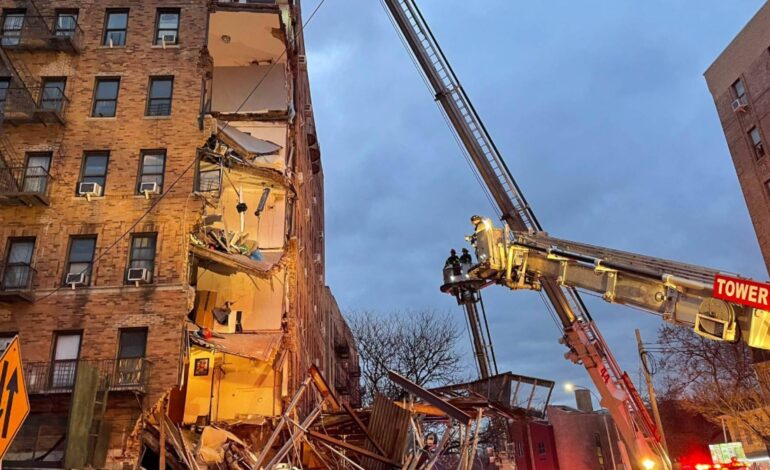 Edificio de El Bronx parcialmente derrumbado tenía violaciones activas