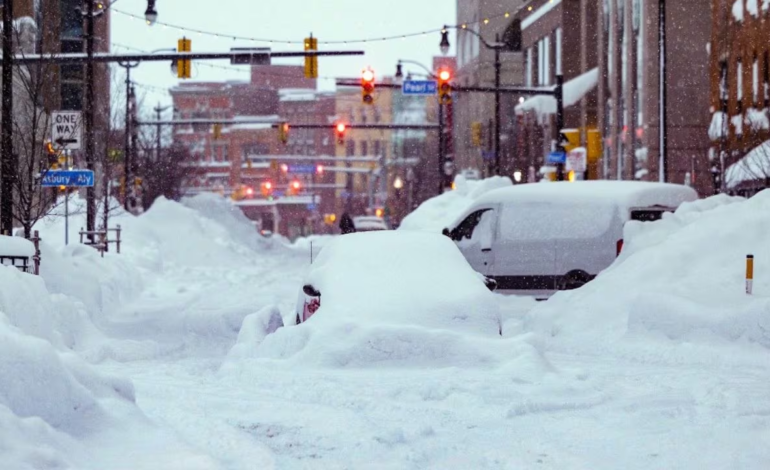 EEUU bajo temperaturas peligrosamente bajas: se registran miles de cancelaciones de vuelos