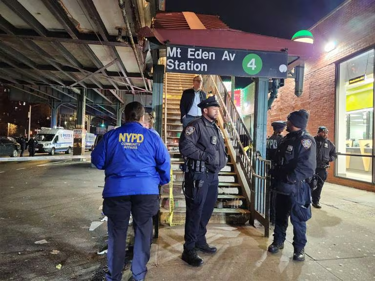 Tiroteo en estación del metro del Bronx deja un muerto y cinco heridos