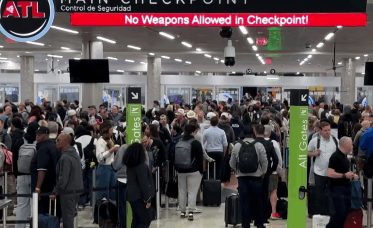 Ante caos con TSA, este es el nuevo tiempo de llegada que recomiendan varios aeropuertos