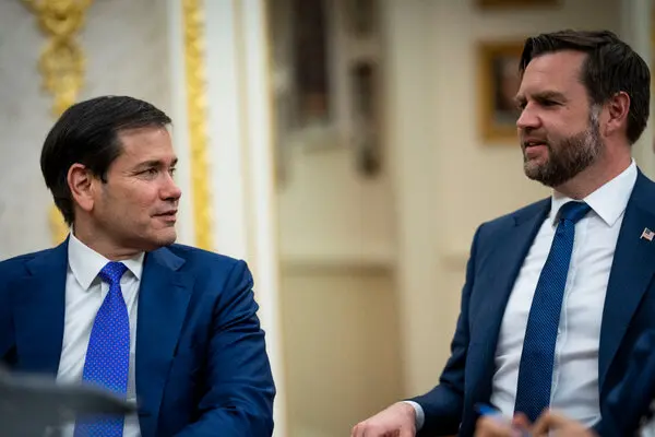 ¿Vance o Rubio? Trump sopesa quién será su sucesor